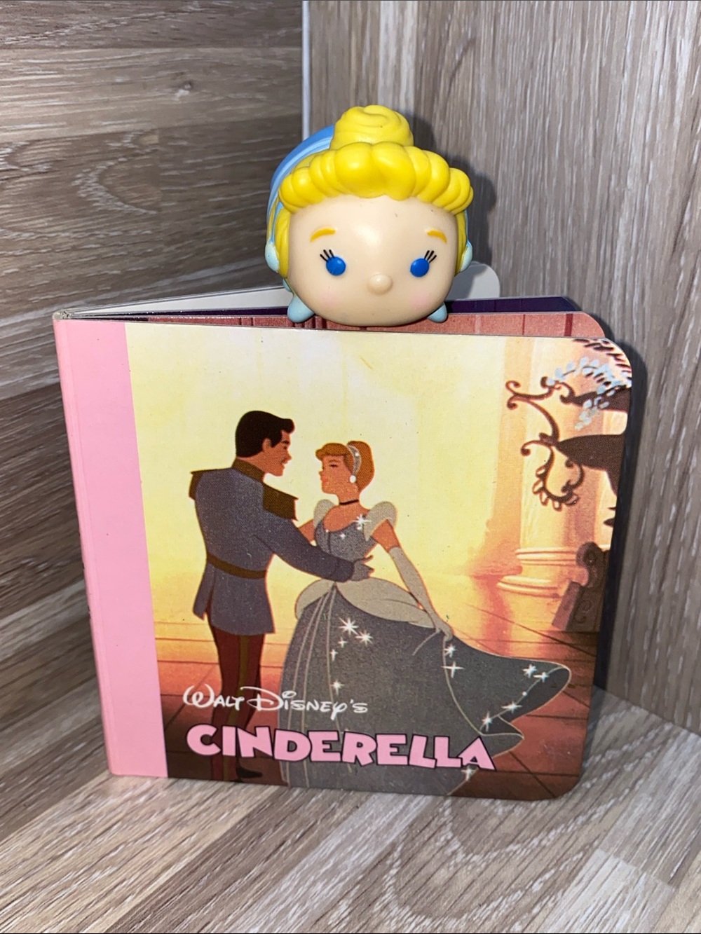 Disney Cinderella mini book purse bag book and Tsum Tsum vintage 80s